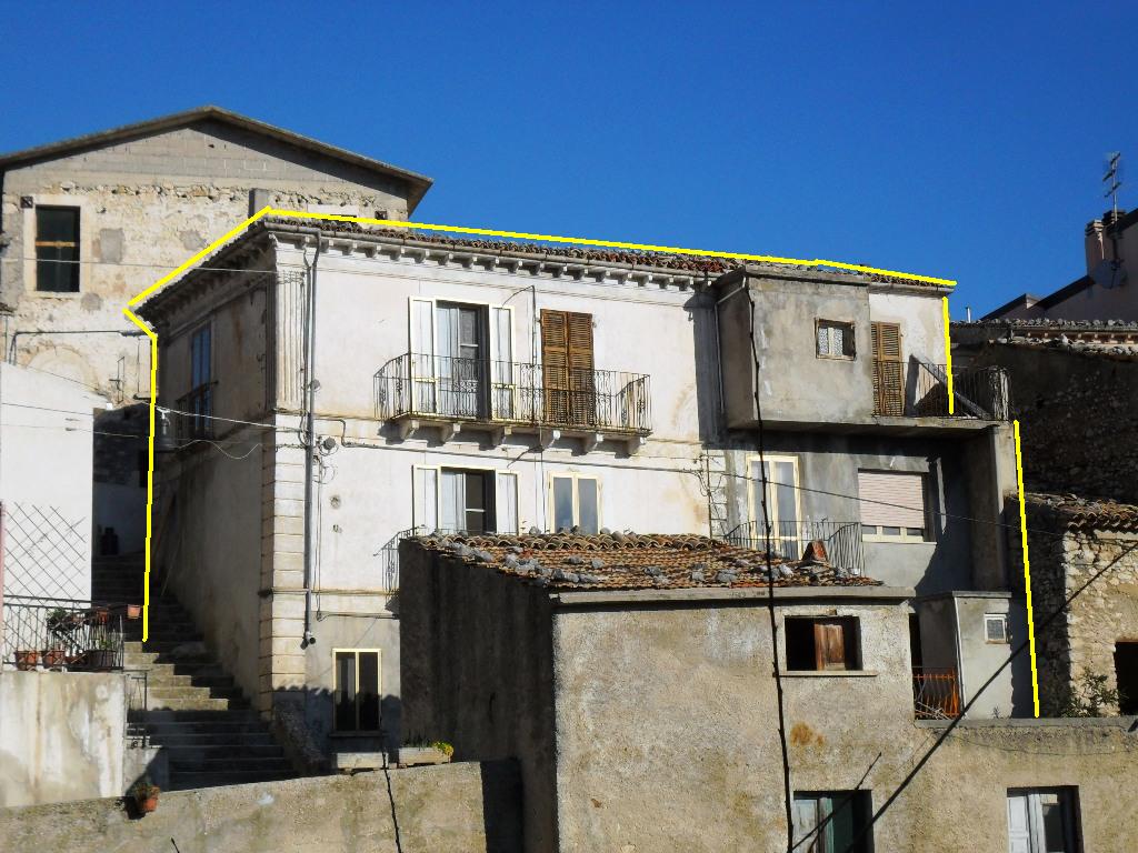 Property for sale in Civitella Messer Raimondo, Chieti Province