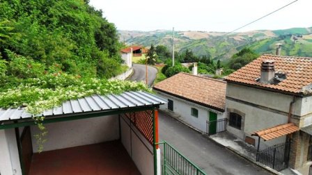 House for sale at Palombaro